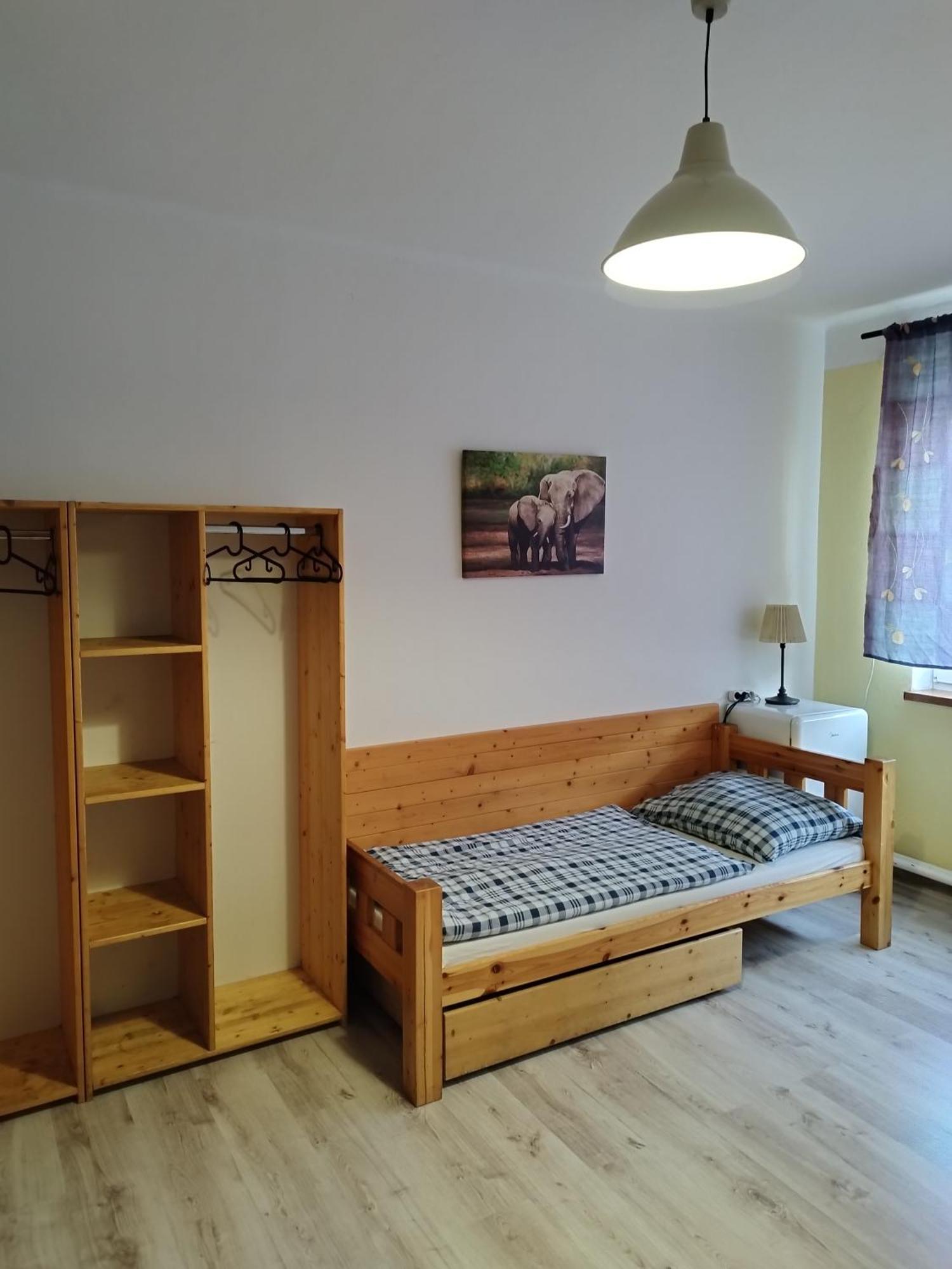Ubytovna-Hostel- Imos Prague Luaran gambar